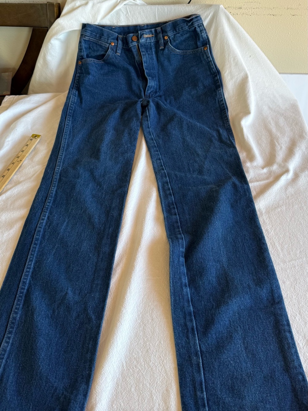Wrangler Men's Classic Straight-Leg Denim Jeans - Dark Indigo Blue